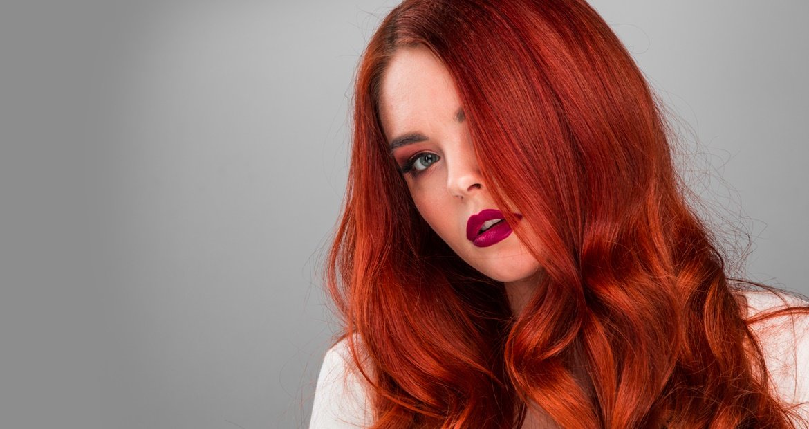Cabelo liso ruivo